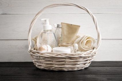 8 ways to make your gift baskets more attractive